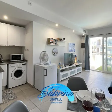 Sun Avenida Juan Carlos I Apartment *