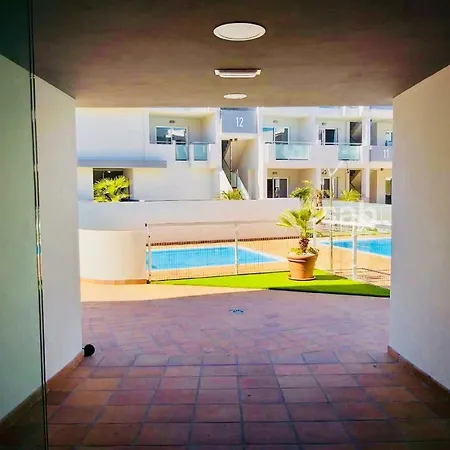 Sun Avenida Juan Carlos I *