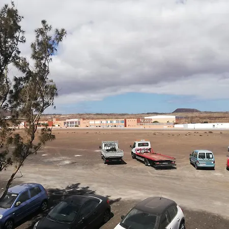 Sun Avenida Juan Carlos I 20 *