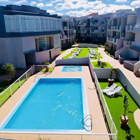 Apartamento Sun Avenida Juan Carlos I 20 *