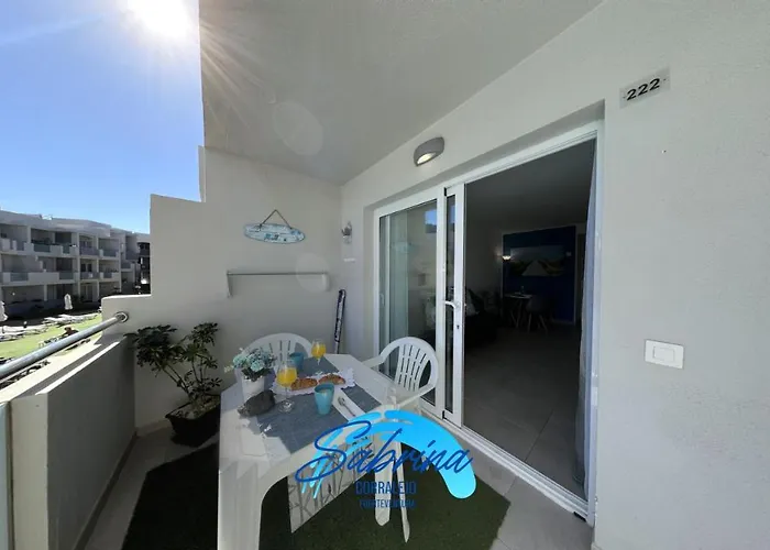 Sun Avenida Juan Carlos I 公寓 *