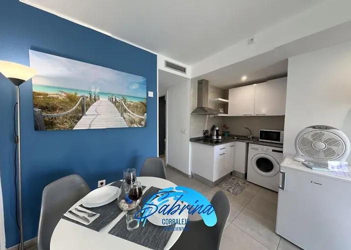 Sun Avenida Juan Carlos I Apartment